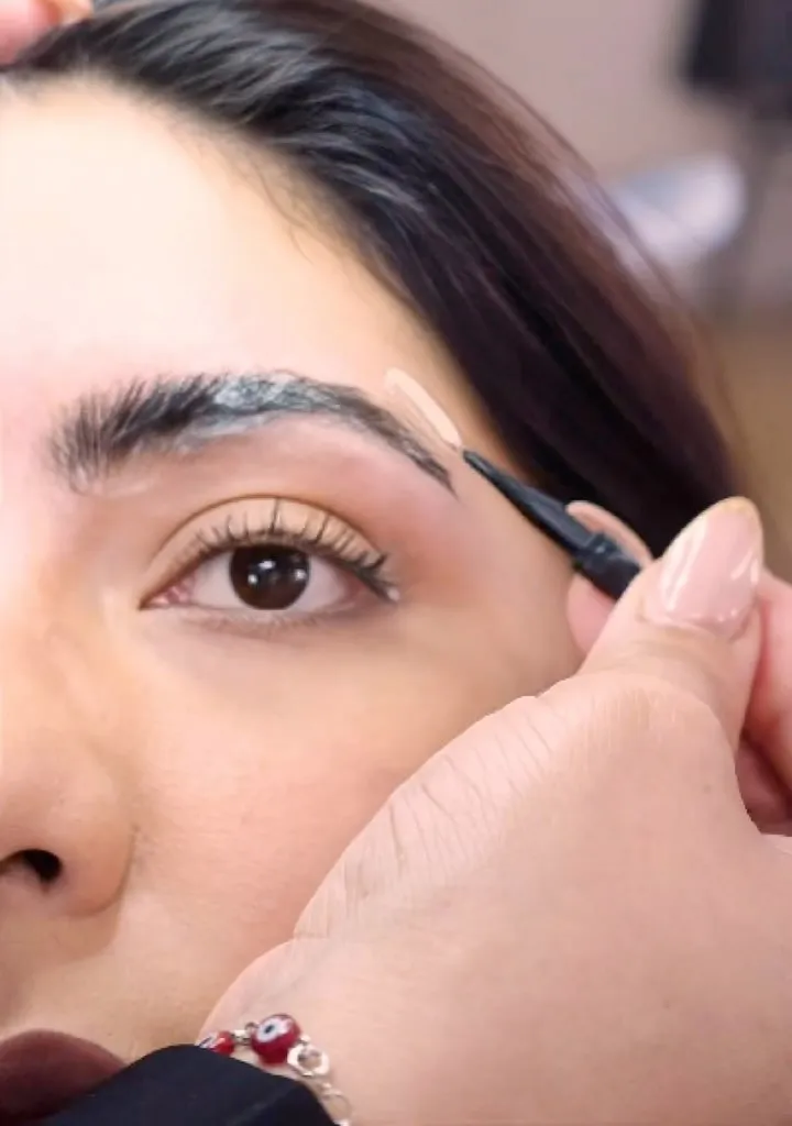 Lashes, Brows & Makeup